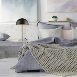 15" Luna Desk Lamp With Brass Accents Matte Black - Globe Electric